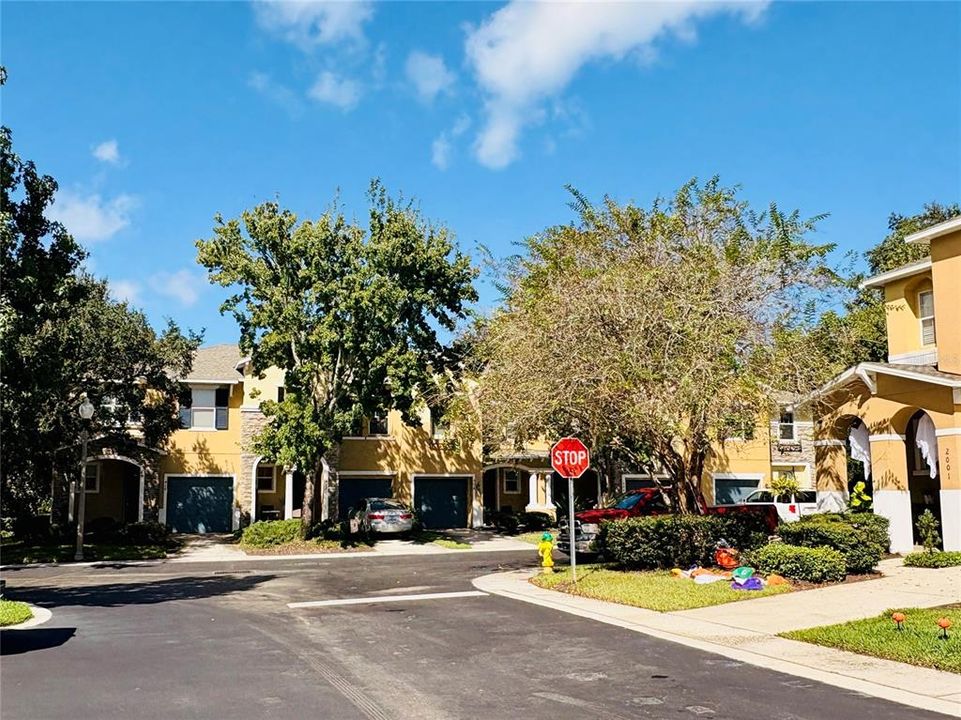 Active With Contract: $2,200 (3 beds, 2 baths, 1689 Square Feet)