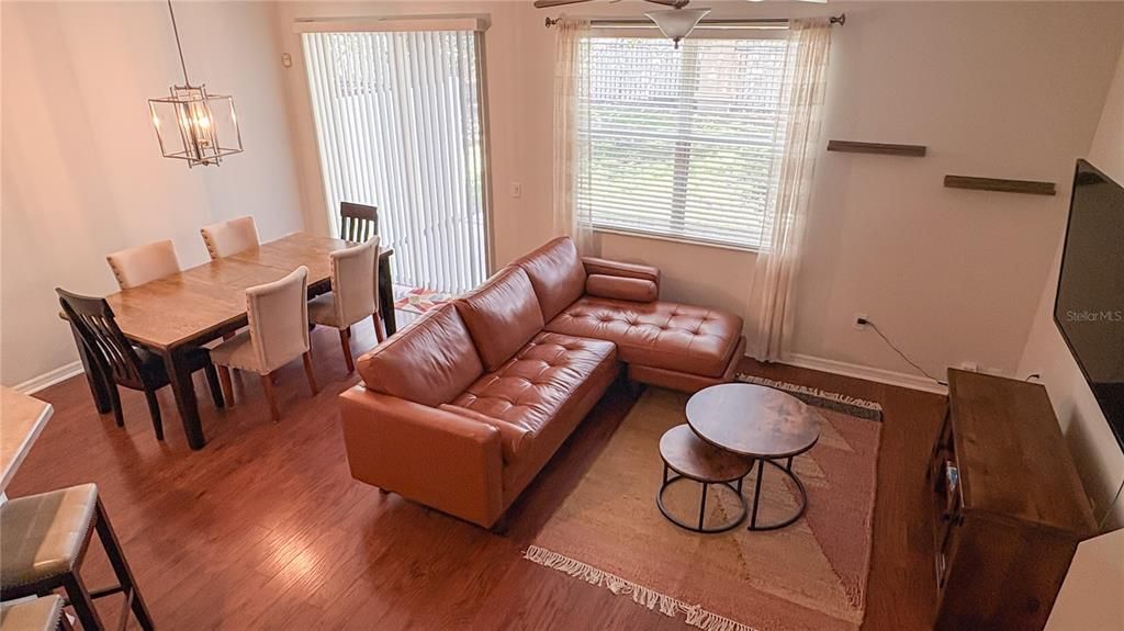 Active With Contract: $2,200 (3 beds, 2 baths, 1689 Square Feet)