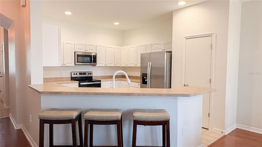 Active With Contract: $2,200 (3 beds, 2 baths, 1689 Square Feet)