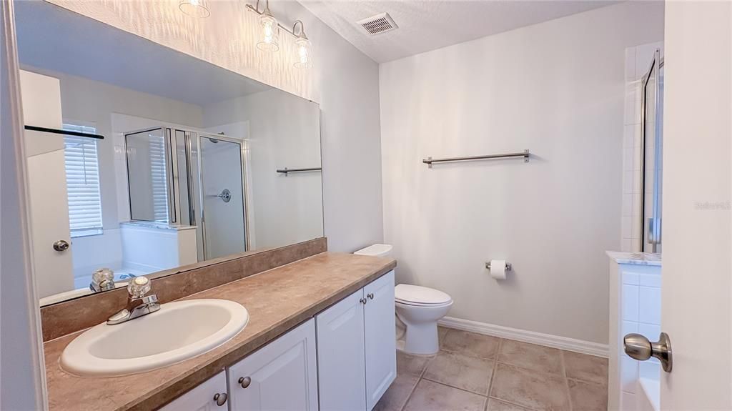 Active With Contract: $2,200 (3 beds, 2 baths, 1689 Square Feet)