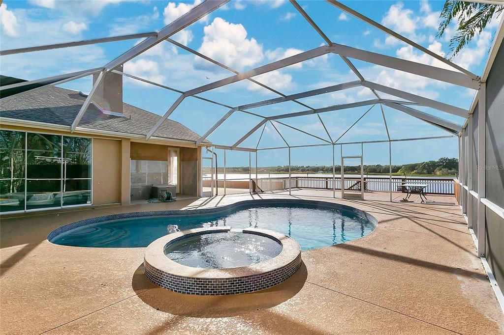 出租: $4,000 (4 贝兹, 3 浴室, 3032 平方英尺)