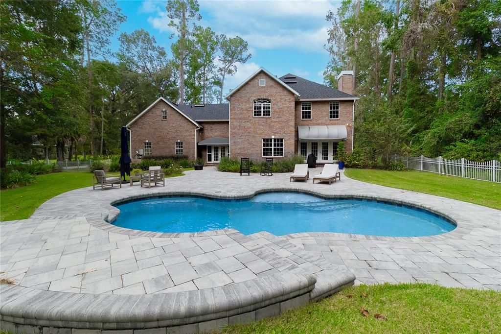 For Rent: $6,500 (4 beds, 3 baths, 3751 Square Feet)