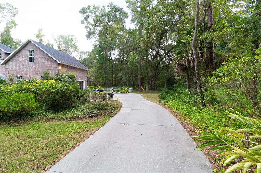 For Rent: $6,500 (4 beds, 3 baths, 3751 Square Feet)