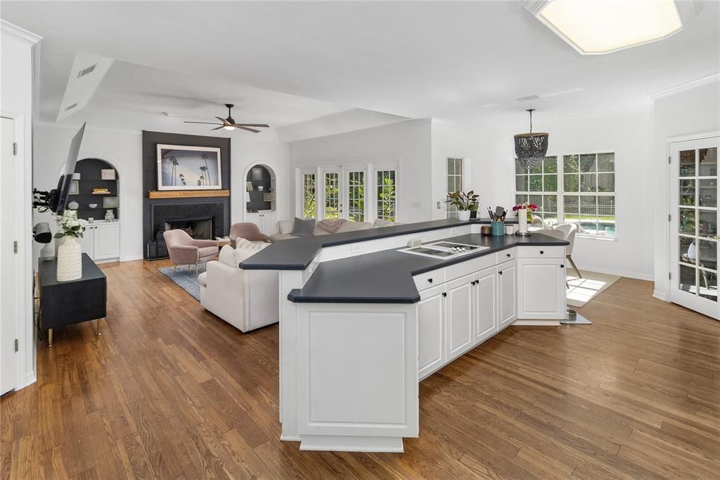 For Rent: $6,500 (4 beds, 3 baths, 3751 Square Feet)