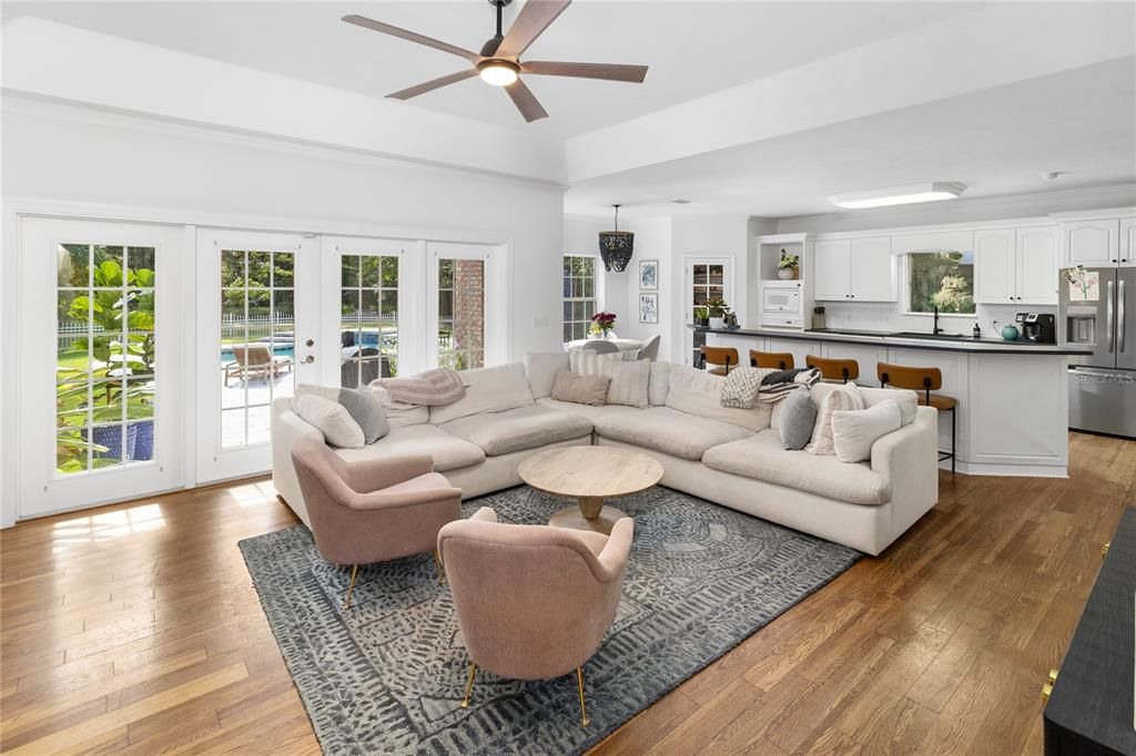 For Rent: $6,500 (4 beds, 3 baths, 3751 Square Feet)