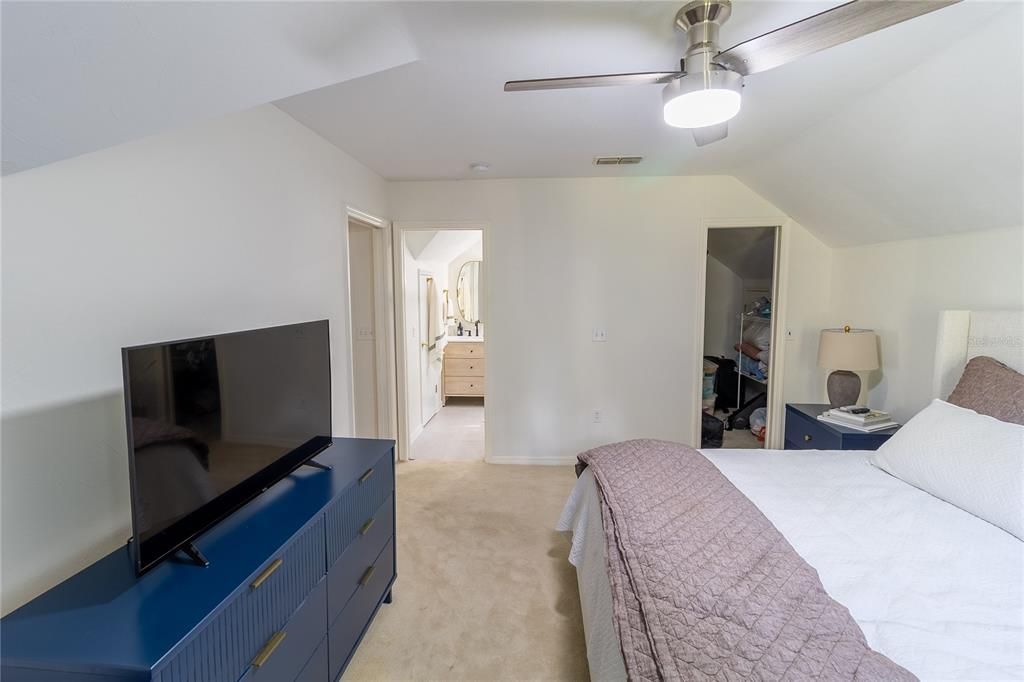 For Rent: $6,500 (4 beds, 3 baths, 3751 Square Feet)