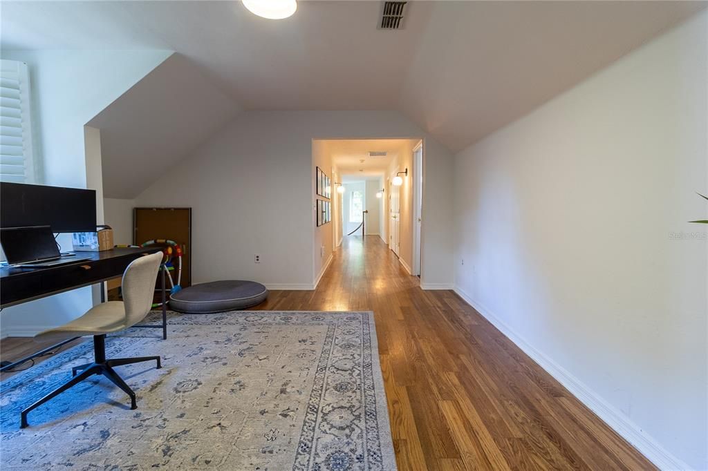 For Rent: $6,500 (4 beds, 3 baths, 3751 Square Feet)