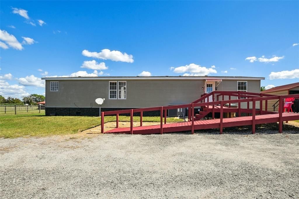 待售: $775,000 (3 贝兹, 2 浴室, 1994 平方英尺)