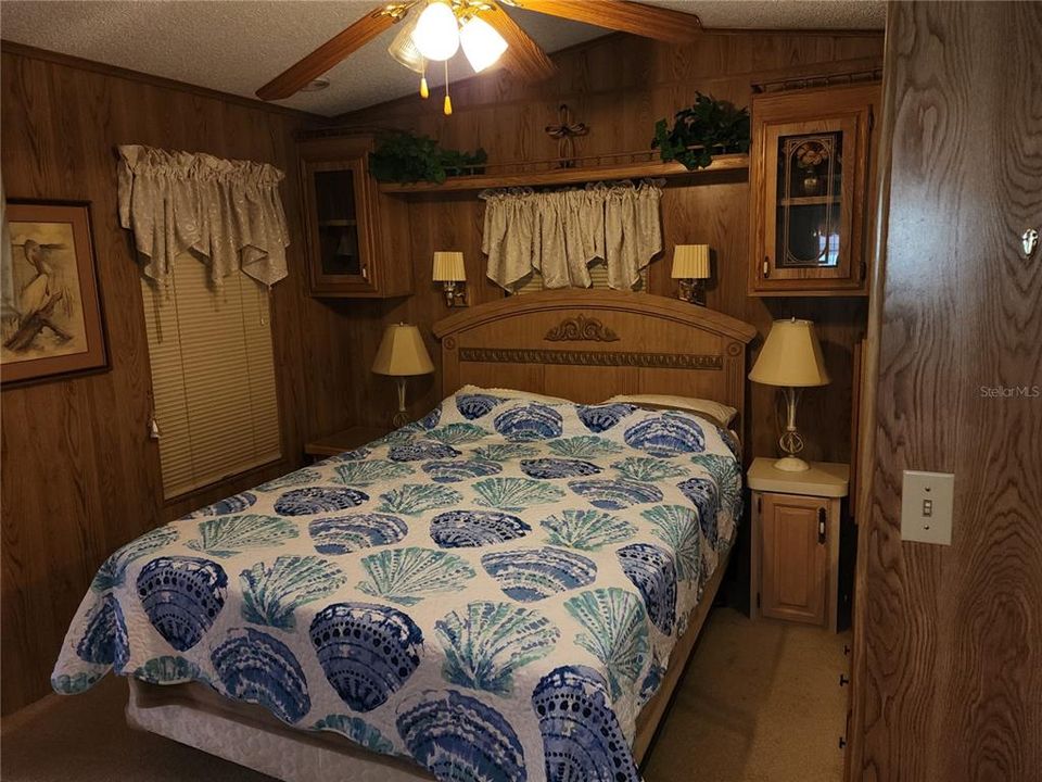 For Sale: $169,000 (1 beds, 1 baths, 800 Square Feet)