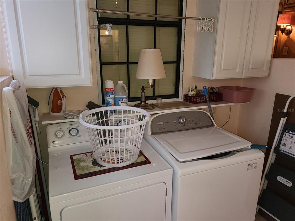 For Sale: $169,000 (1 beds, 1 baths, 800 Square Feet)