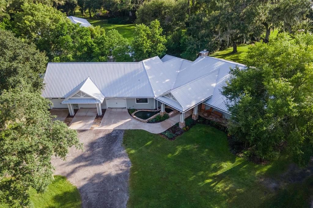 En Venta: $1,300,000 (4 camas, 2 baños, 2616 Pies cuadrados)