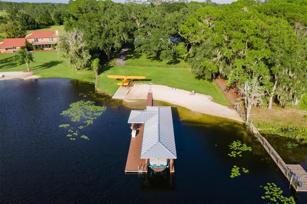 En Venta: $1,300,000 (4 camas, 2 baños, 2616 Pies cuadrados)