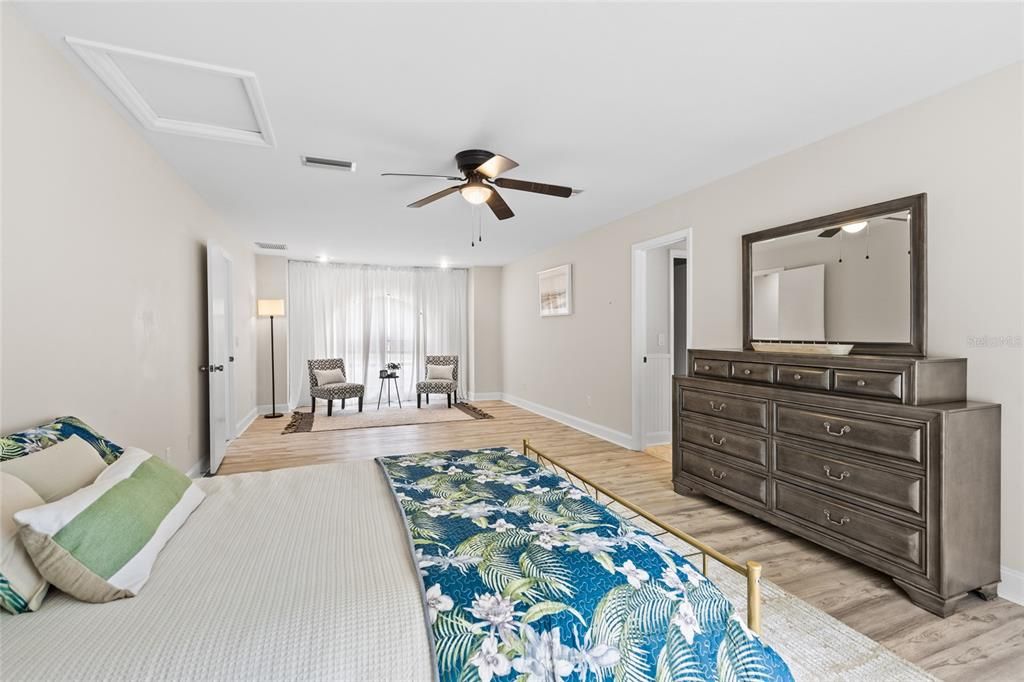 For Sale: $644,900 (5 beds, 3 baths, 3294 Square Feet)