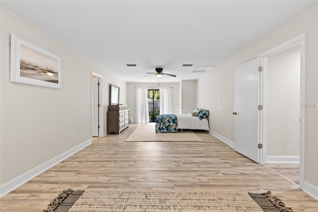 For Sale: $644,900 (5 beds, 3 baths, 3294 Square Feet)