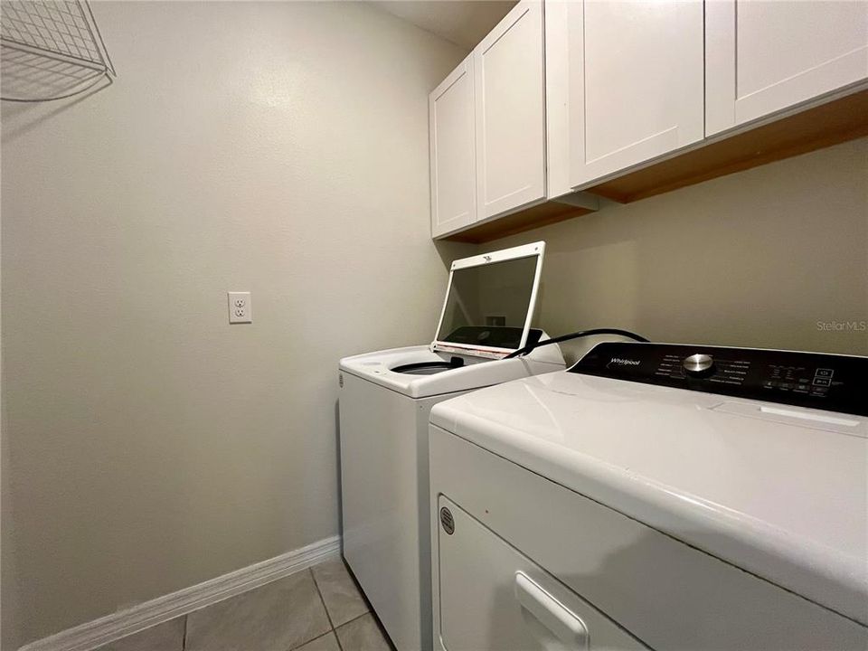 出租: $1,950 (4 贝兹, 2 浴室, 1851 平方英尺)