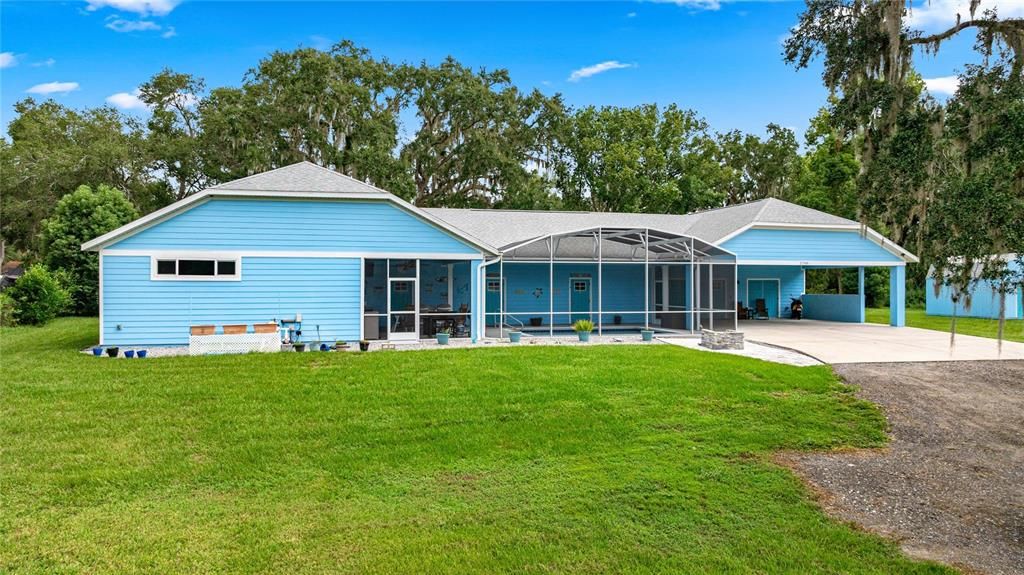 En Venta: $699,000 (4 camas, 3 baños, 3390 Pies cuadrados)