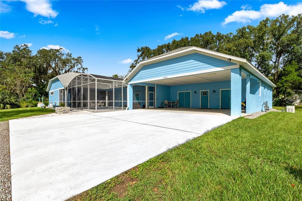 En Venta: $699,000 (4 camas, 3 baños, 3390 Pies cuadrados)