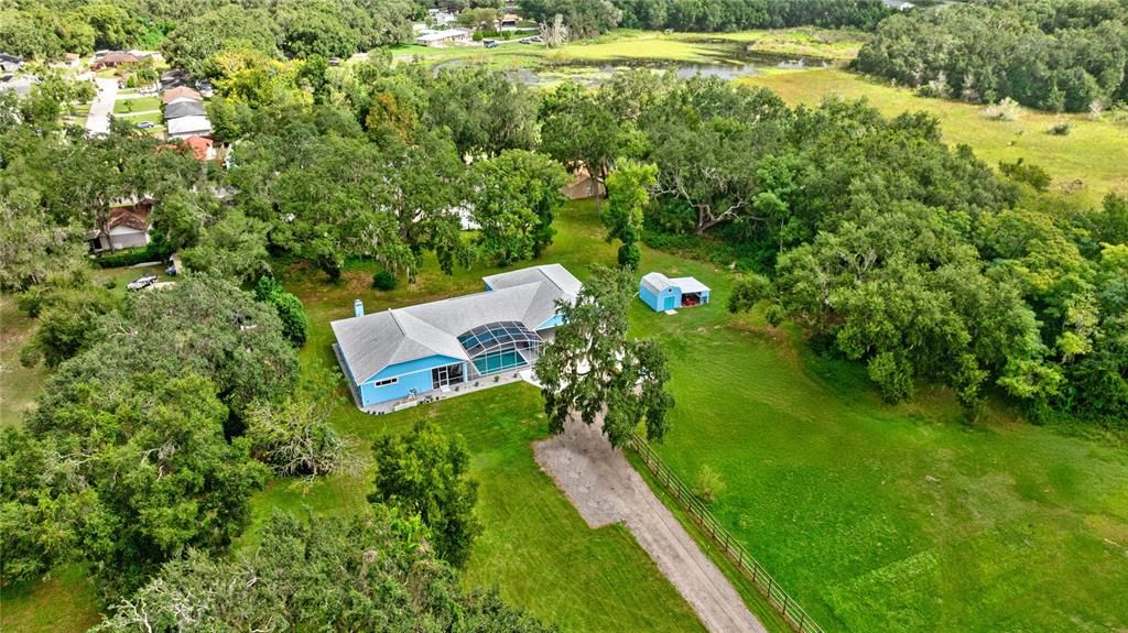 En Venta: $699,000 (4 camas, 3 baños, 3390 Pies cuadrados)