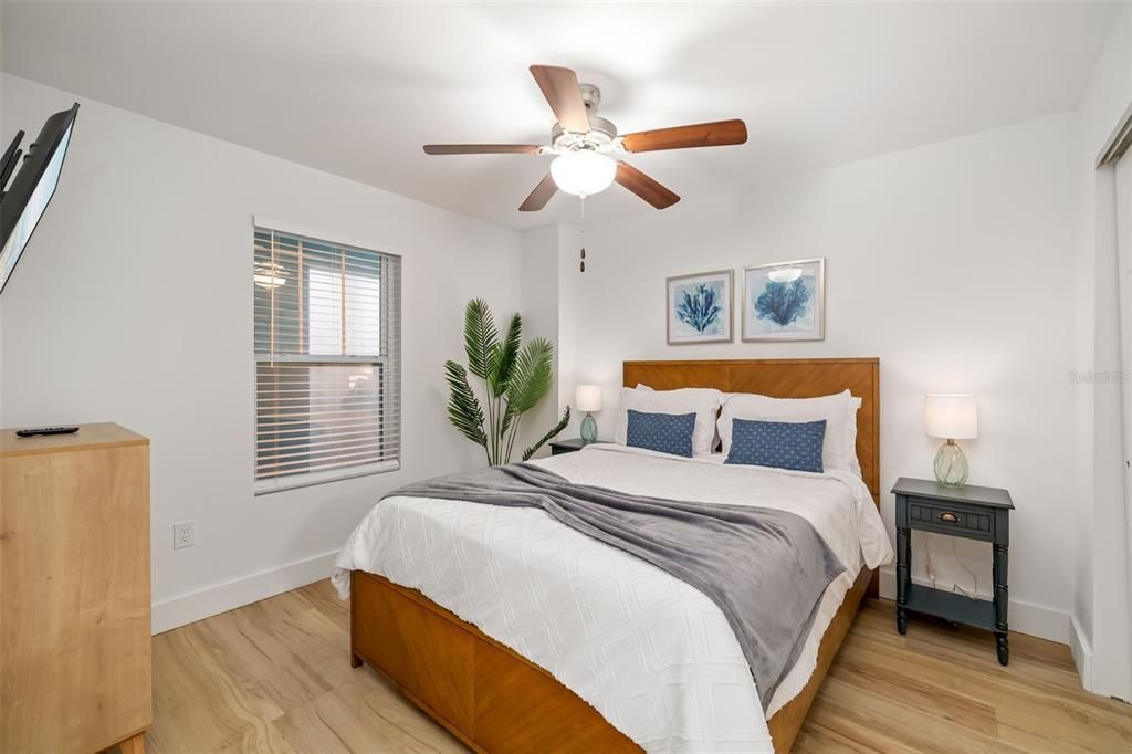 For Sale: $750,000 (3 beds, 3 baths, 1440 Square Feet)