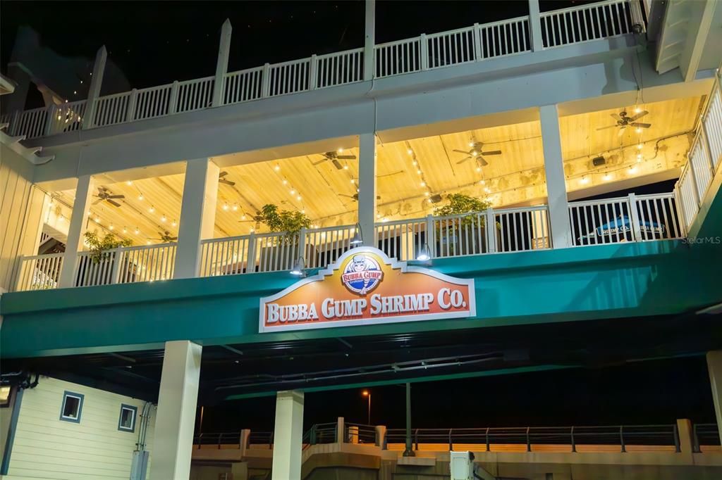 For Sale: $750,000 (3 beds, 3 baths, 1440 Square Feet)