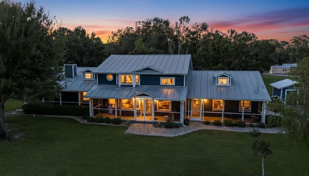 En Venta: $639,000 (3 camas, 2 baños, 2439 Pies cuadrados)