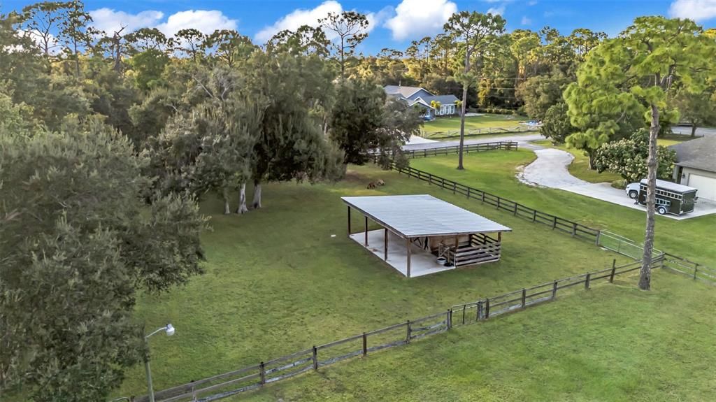 En Venta: $639,000 (3 camas, 2 baños, 2439 Pies cuadrados)