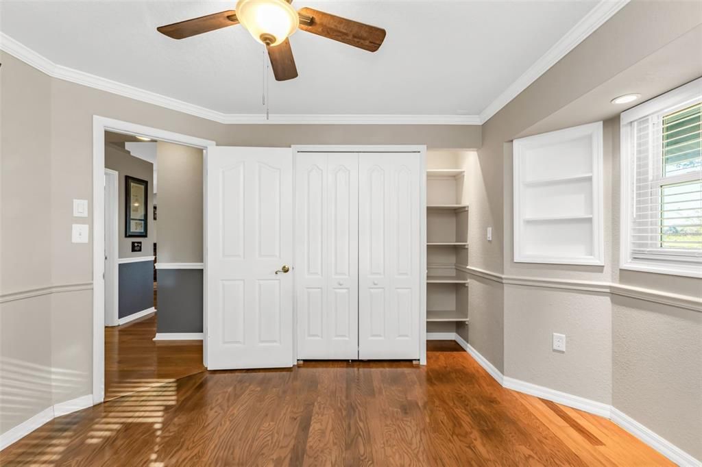 En Venta: $639,000 (3 camas, 2 baños, 2439 Pies cuadrados)