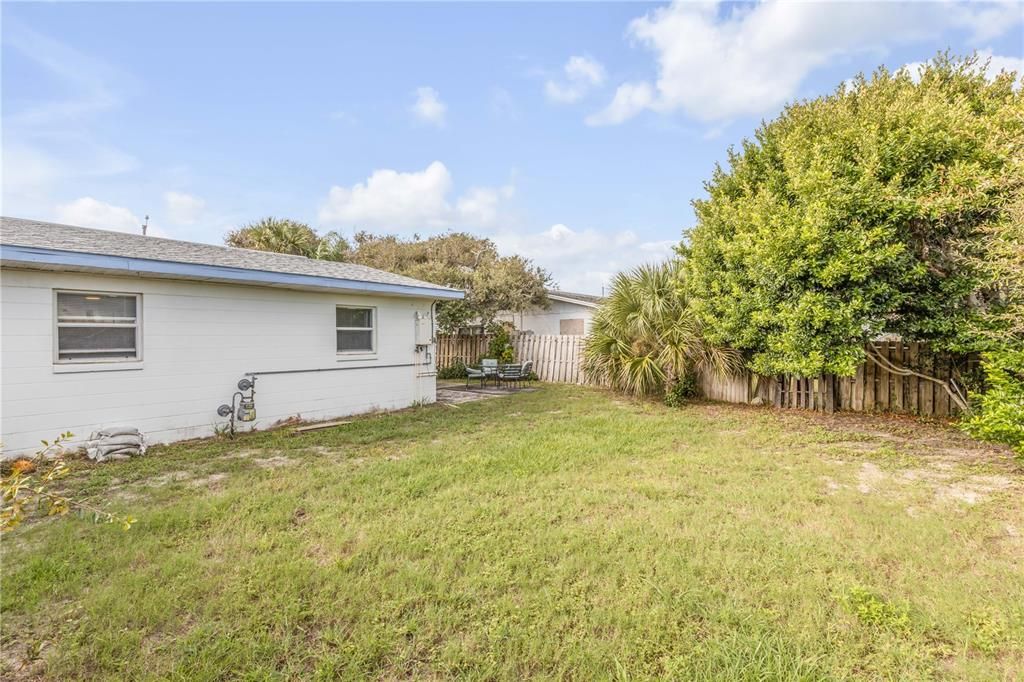 待售: $895,000 (8 贝兹, 0 浴室, 1512 平方英尺)