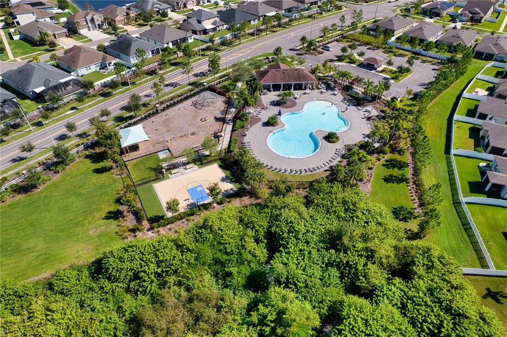 For Sale: $533,500 (5 beds, 3 baths, 3834 Square Feet)