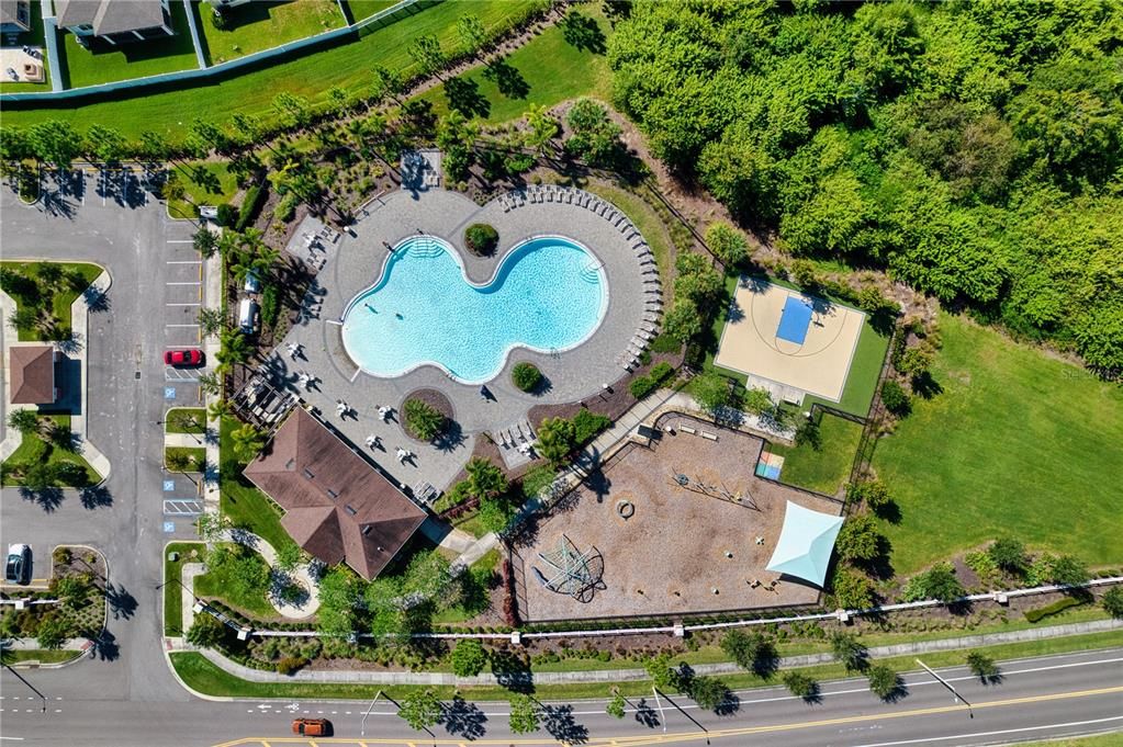 For Sale: $533,500 (5 beds, 3 baths, 3834 Square Feet)