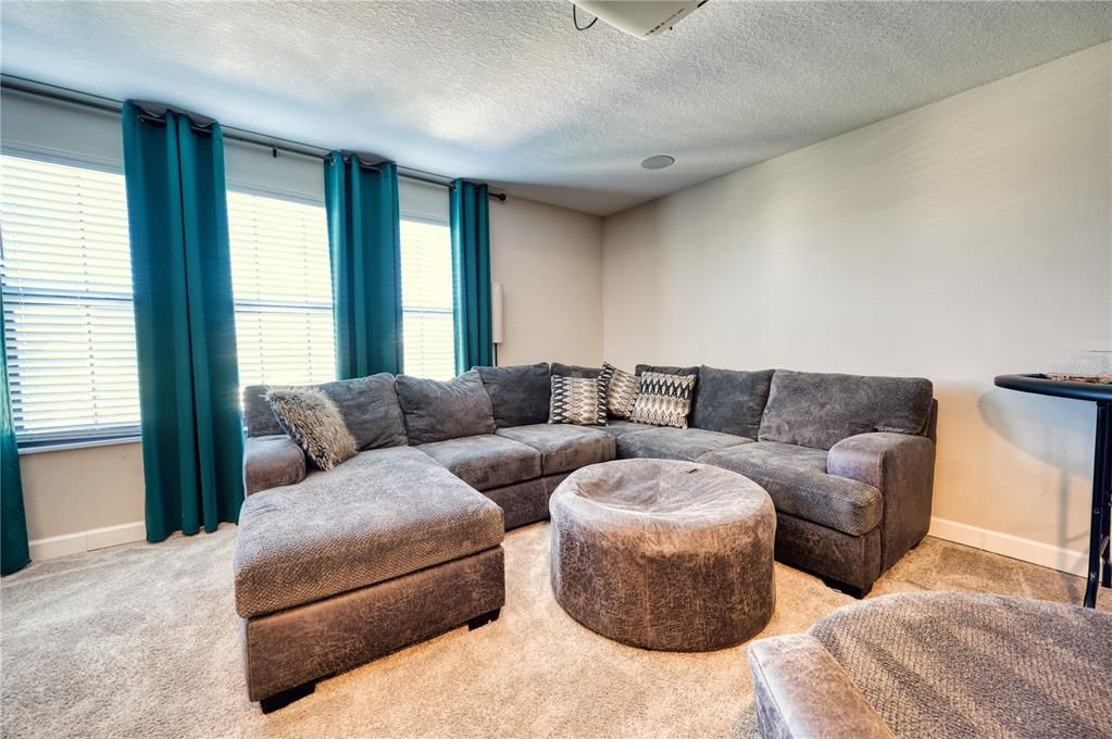 For Sale: $533,500 (5 beds, 3 baths, 3834 Square Feet)