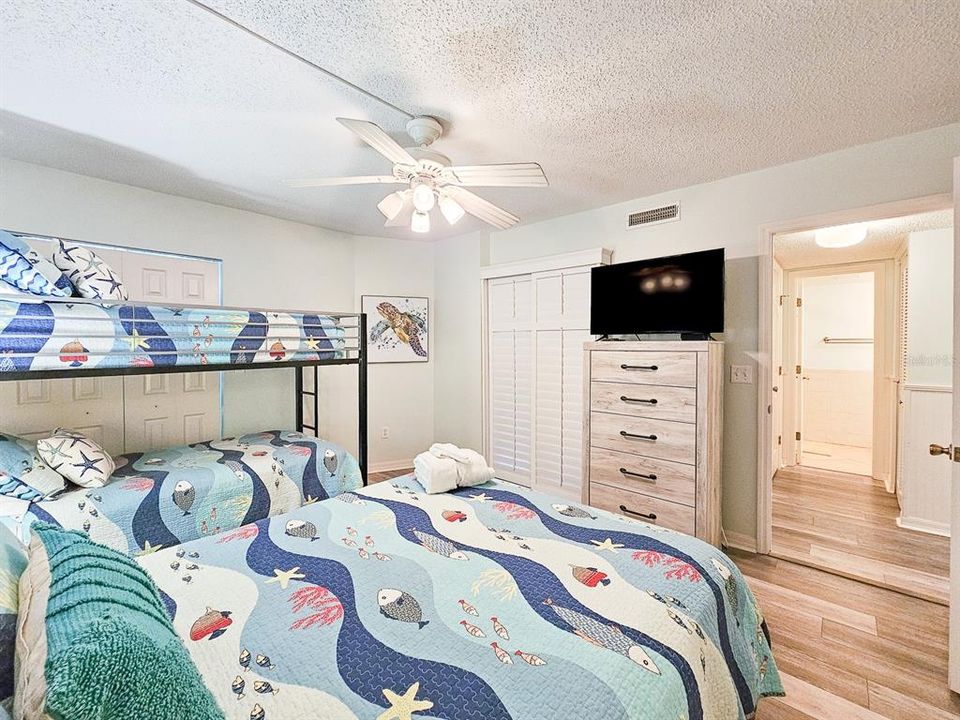 待售: $524,900 (2 贝兹, 2 浴室, 1200 平方英尺)