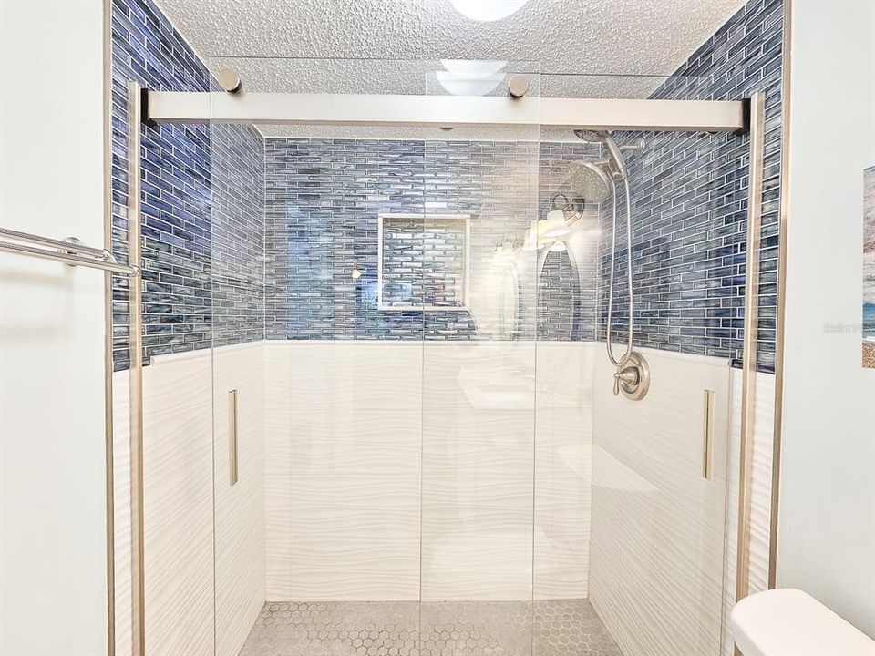 待售: $524,900 (2 贝兹, 2 浴室, 1200 平方英尺)