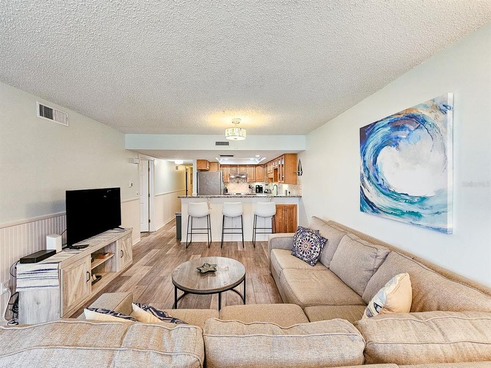 待售: $524,900 (2 贝兹, 2 浴室, 1200 平方英尺)