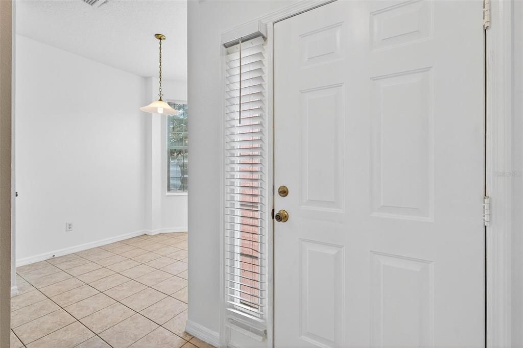 For Sale: $284,900 (3 beds, 2 baths, 1468 Square Feet)
