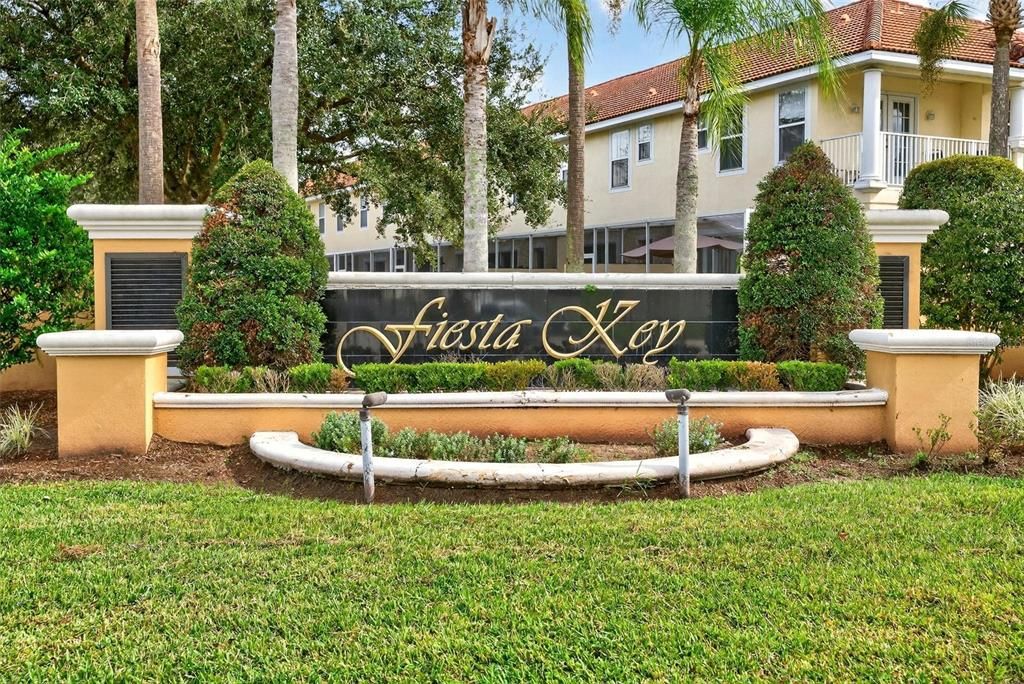 For Sale: $284,900 (3 beds, 2 baths, 1468 Square Feet)