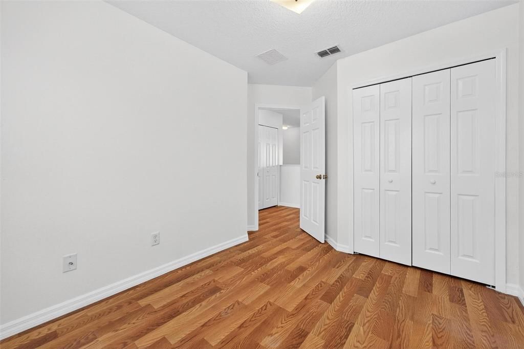 For Sale: $284,900 (3 beds, 2 baths, 1468 Square Feet)