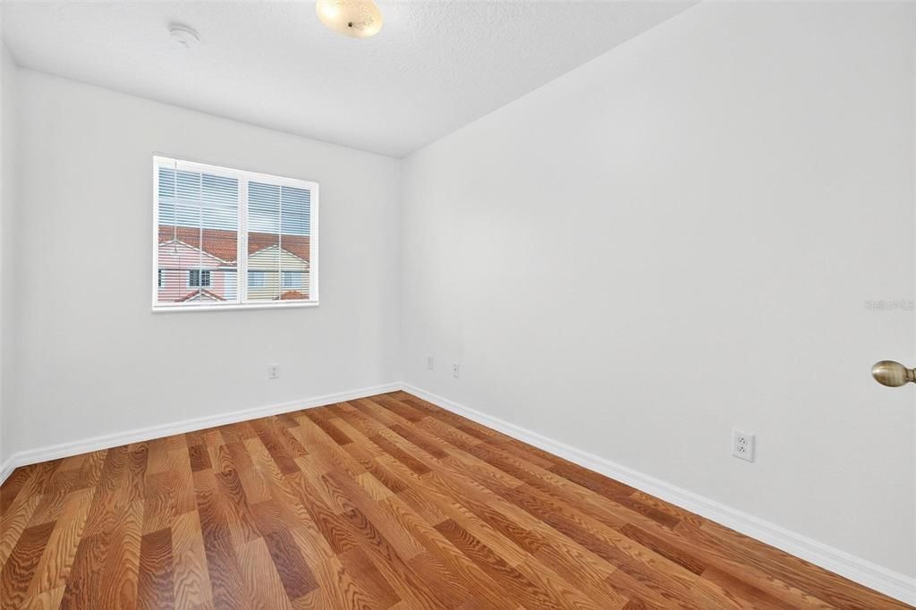 For Sale: $284,900 (3 beds, 2 baths, 1468 Square Feet)