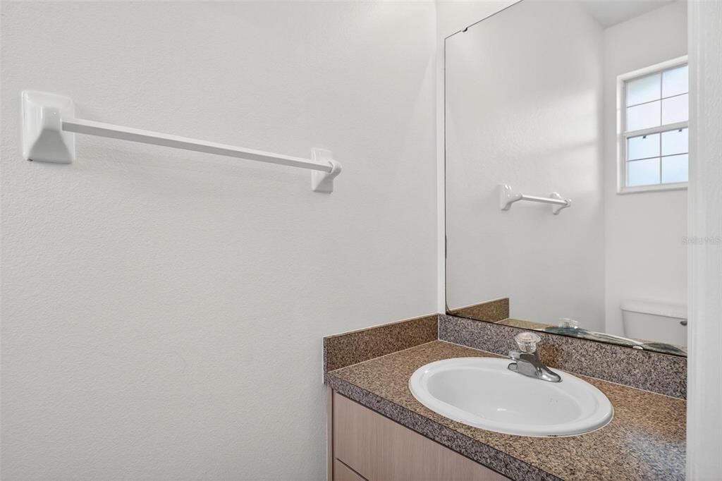 For Sale: $284,900 (3 beds, 2 baths, 1468 Square Feet)