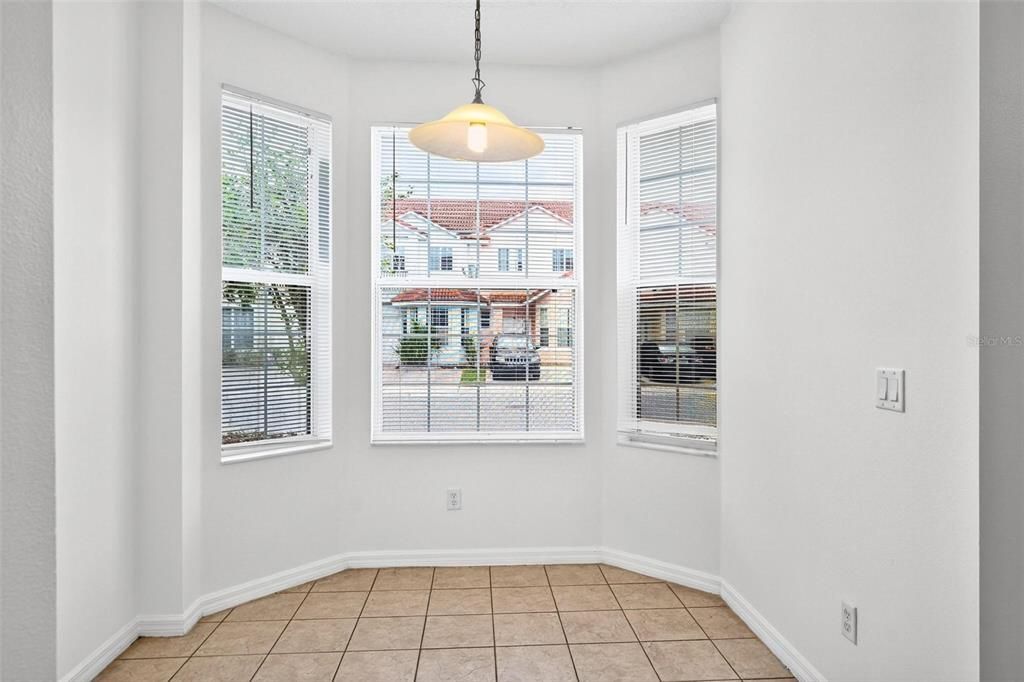 For Sale: $284,900 (3 beds, 2 baths, 1468 Square Feet)