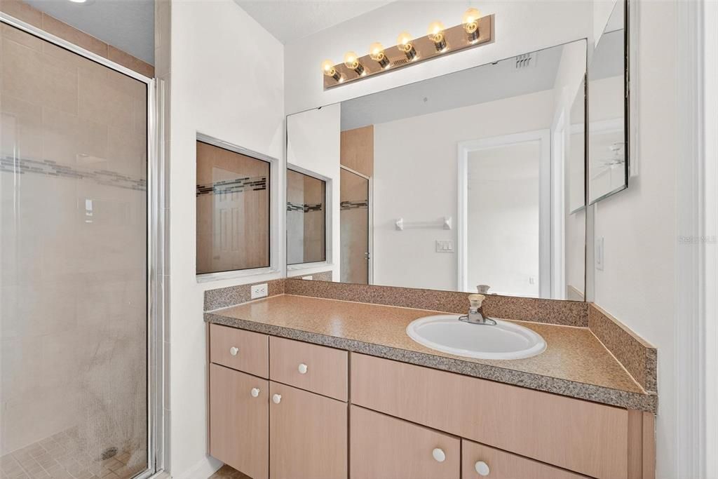 For Sale: $284,900 (3 beds, 2 baths, 1468 Square Feet)