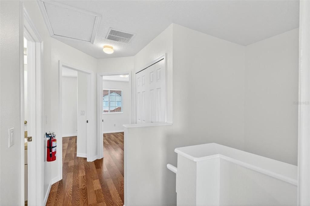 For Sale: $284,900 (3 beds, 2 baths, 1468 Square Feet)