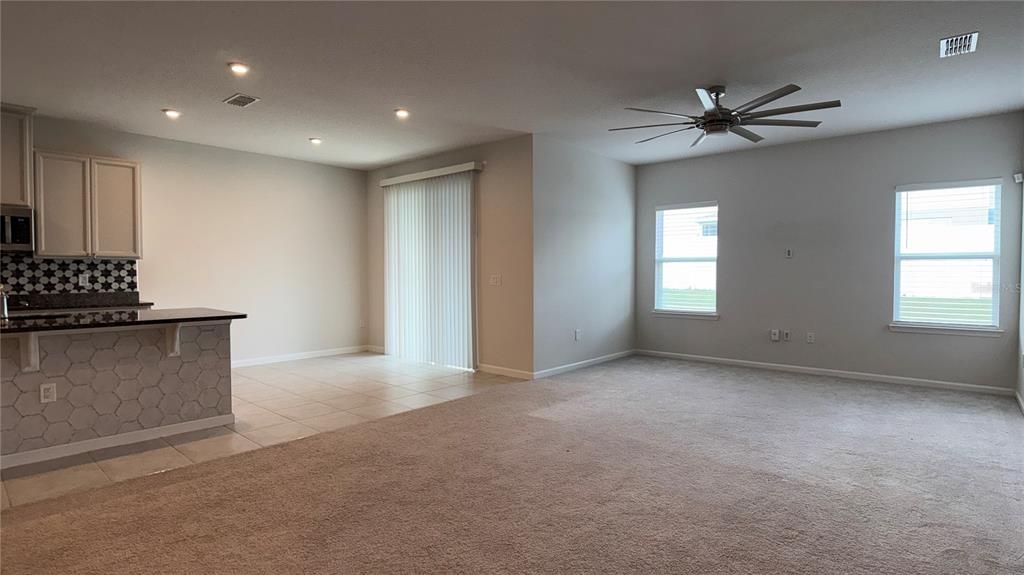 For Rent: $2,200 (4 beds, 2 baths, 2417 Square Feet)