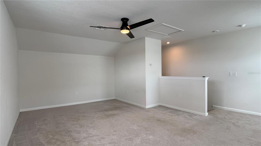 For Rent: $2,200 (4 beds, 2 baths, 2417 Square Feet)