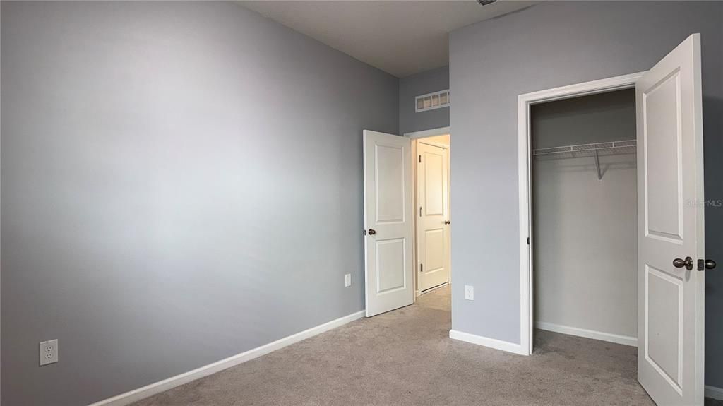 For Rent: $2,200 (4 beds, 2 baths, 2417 Square Feet)