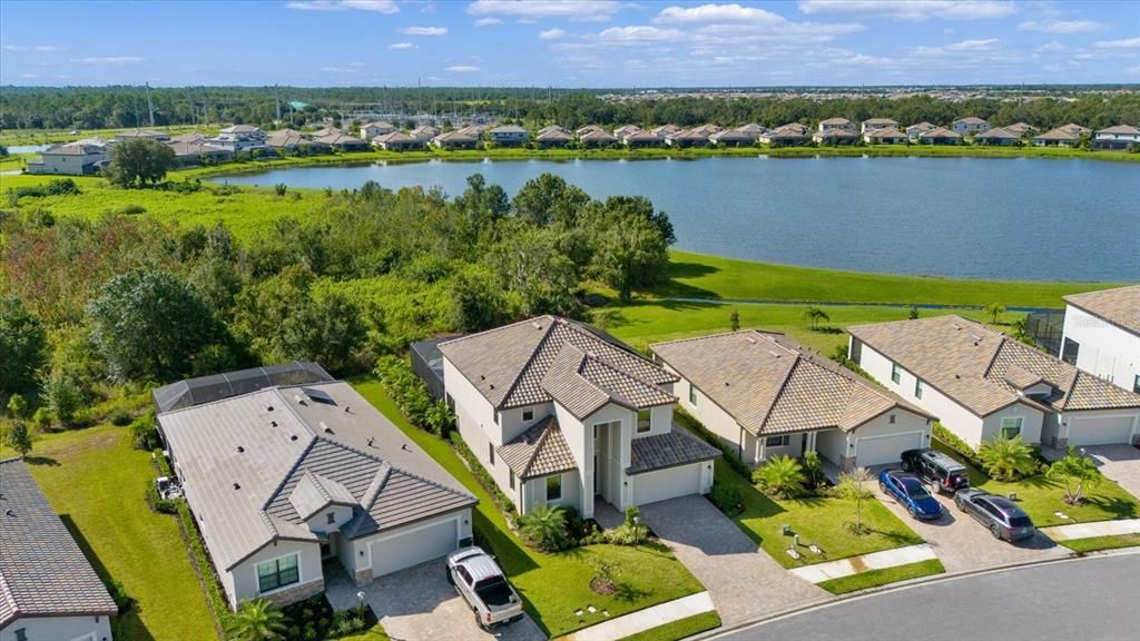 В аренду: $6,500 (5 спален, 3 ванн, 3257 Квадратных фут)