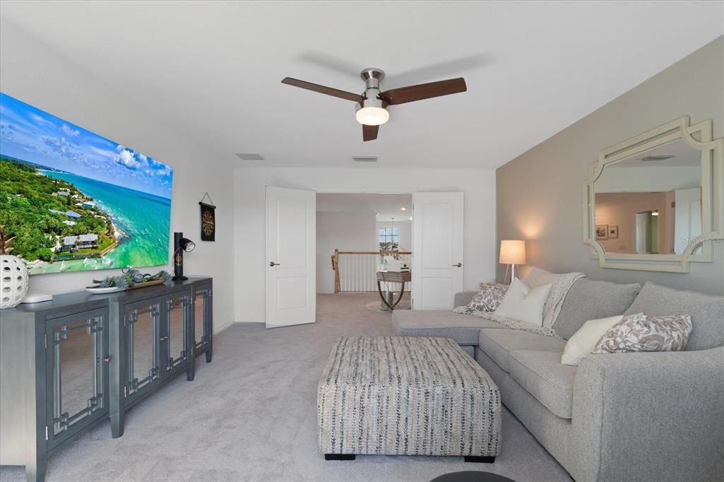 В аренду: $6,500 (5 спален, 3 ванн, 3257 Квадратных фут)