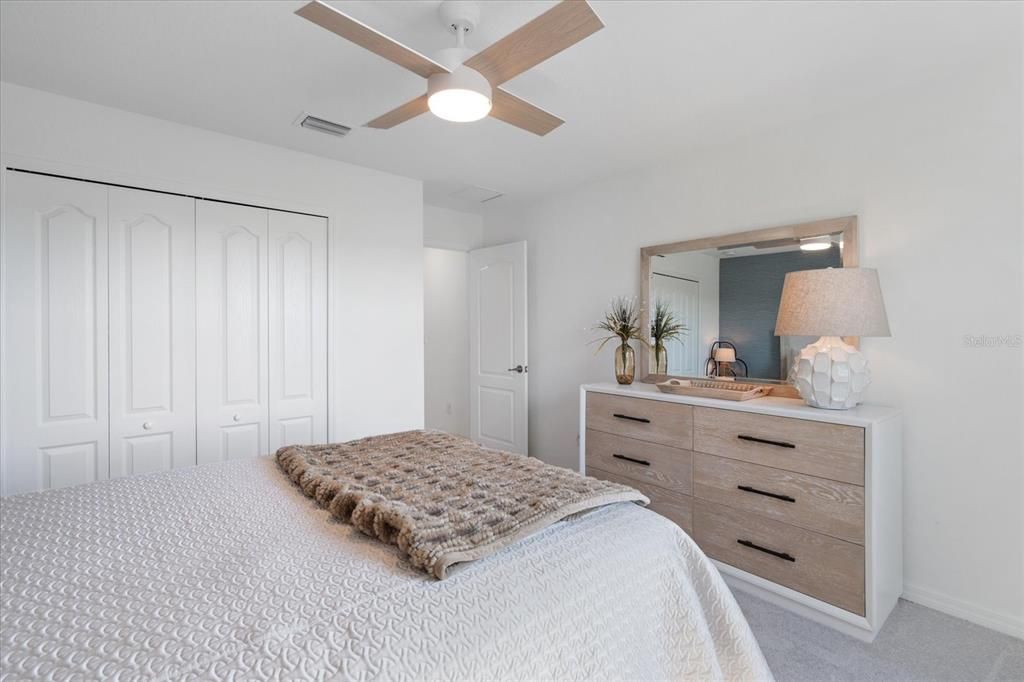 В аренду: $6,500 (5 спален, 3 ванн, 3257 Квадратных фут)