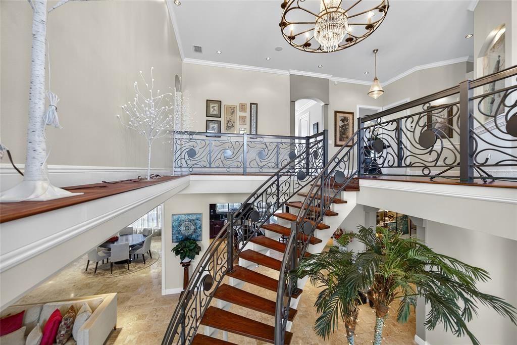 待售: $1,950,000 (4 贝兹, 3 浴室, 5305 平方英尺)