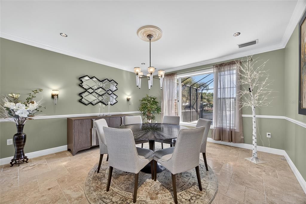 待售: $1,950,000 (4 贝兹, 3 浴室, 5305 平方英尺)